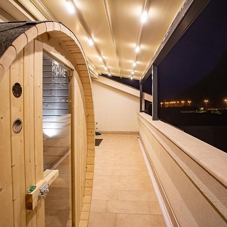 Sky Penthouse Old Bridge With Sauna And Jacuzzi 모스타르 외부 사진