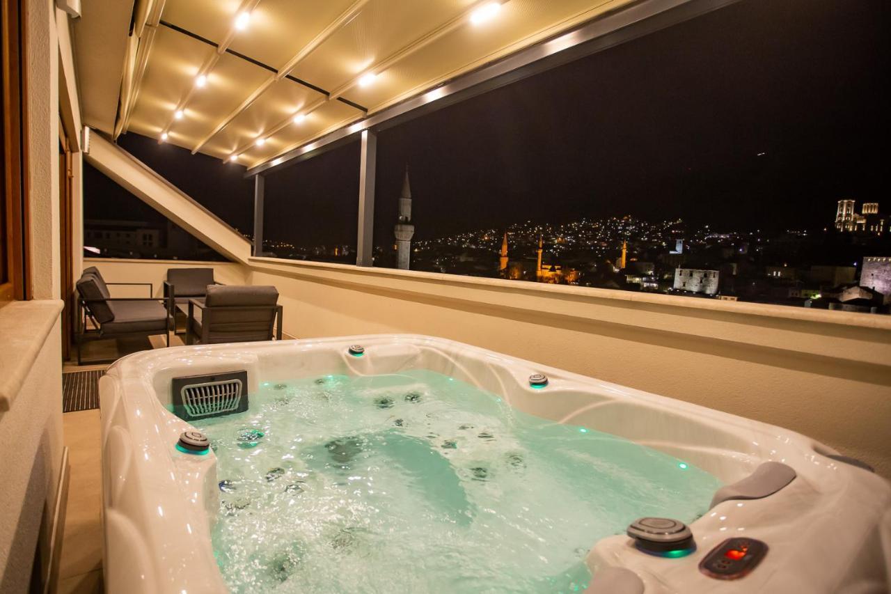 Sky Penthouse Old Bridge With Sauna And Jacuzzi 모스타르 외부 사진